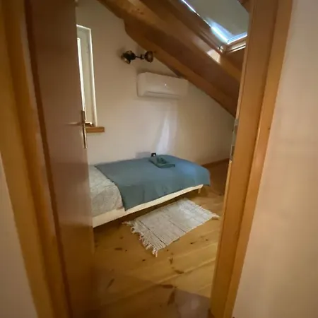 Secret Hideaway In The Volosko Old Town Апартаменти *