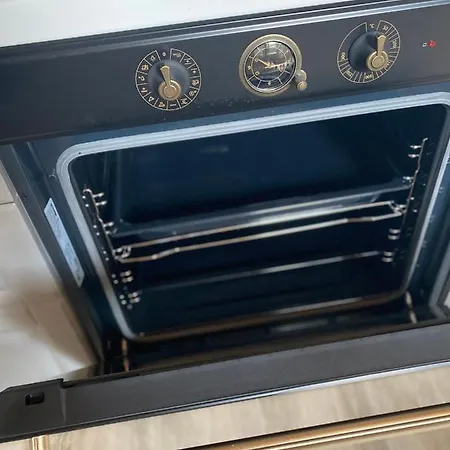 Secret Hideaway In The Volosko Old Town Апартаменти *